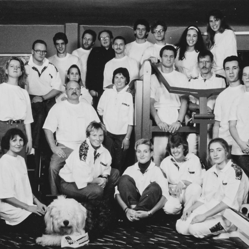 Gruppenfoto des Körperwerkstatt-Teams aus den 1990er Jahren